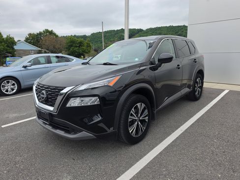 Used 2023 Nissan Rogue SV AWD/4WD image 8