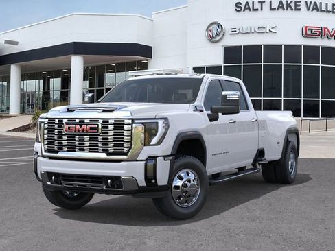 New 2026 GMC Sierra 3500 Denali w/ Denali Reserve Package AWD/4WD image 6