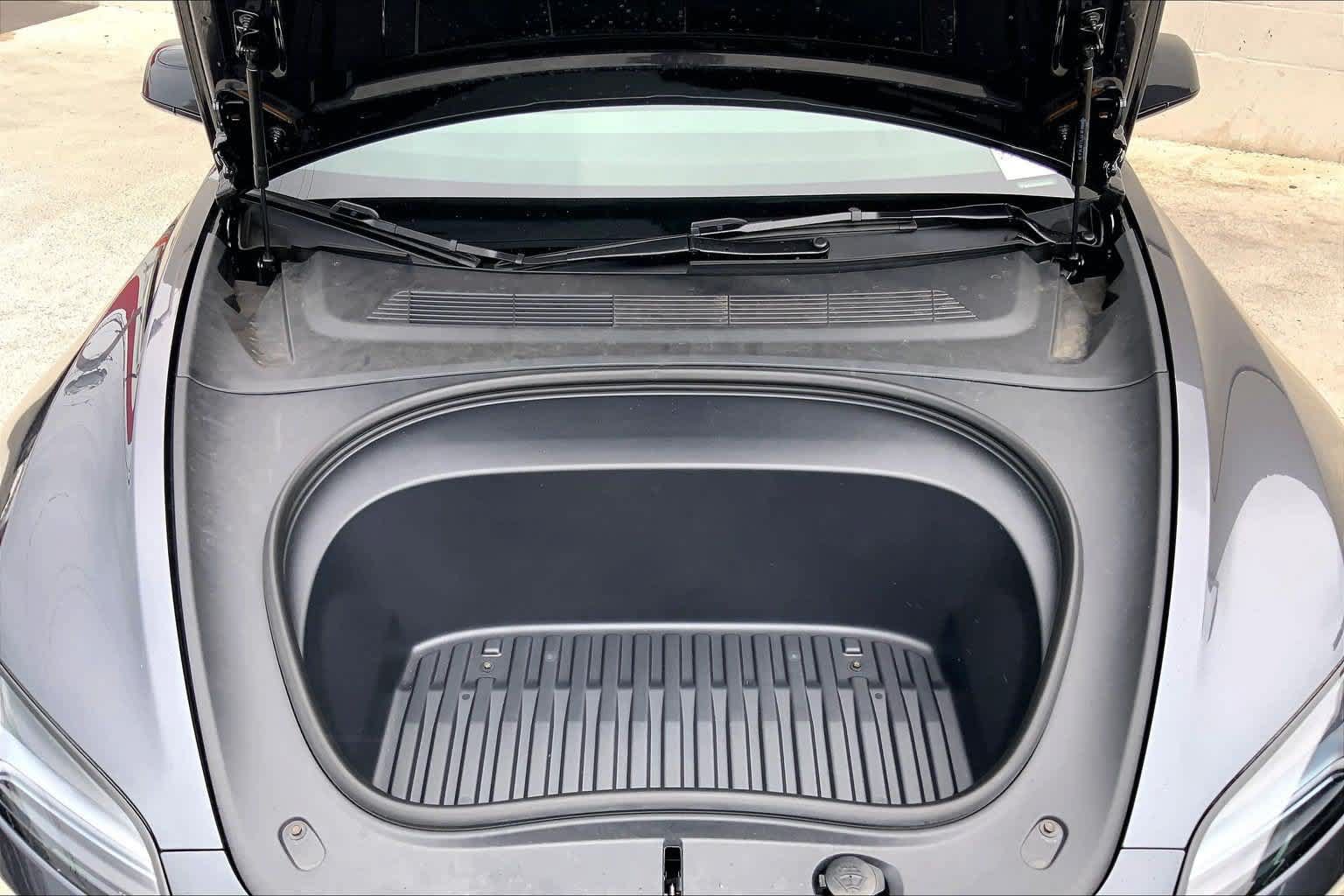 Used 2025 Tesla Model 3 RWD image 9
