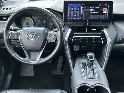 Used 2021 Toyota Venza Limited w/ Advanced Technology Package AWD/4WD image 13