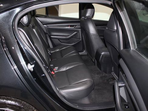 Used 2021 MAZDA MAZDA3 s FWD image 24