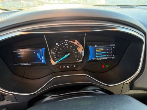 Used 2018 Ford Fusion S FWD image 25