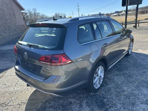 Used 2017 Volkswagen Golf Alltrack SE image 9
