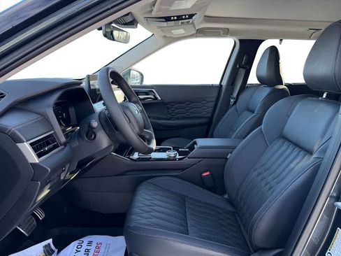 New 2026 Mitsubishi Outlander SEL image 11
