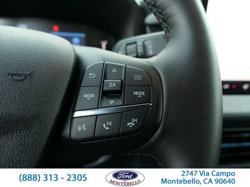 Used 2026 Ford Maverick XLT w/ XLT Luxury Package FWD image 16