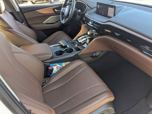 Certified 2024 Acura MDX FWD w/ Technology Package image 14