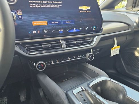 New 2026 Chevrolet Equinox EV RS FWD image 16