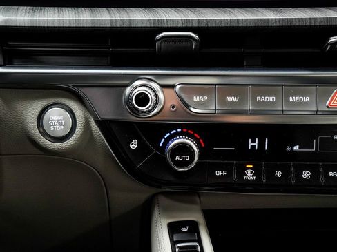 Used 2023 Kia Telluride SX Prestige image 25