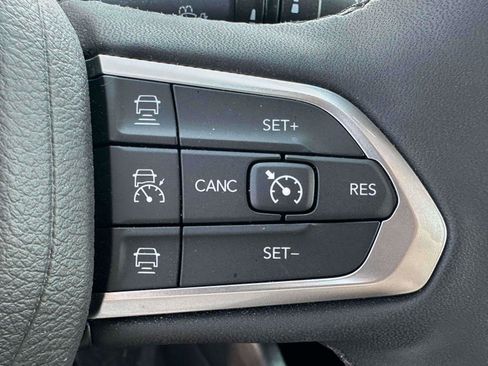 Used 2024 Jeep Compass Limited AWD/4WD image 21