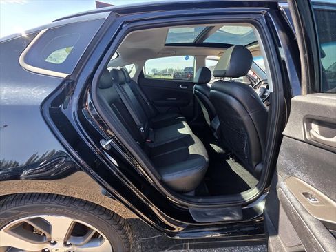 Used 2019 Kia Optima S w/ S Panoramic Sunroof Package FWD image 9
