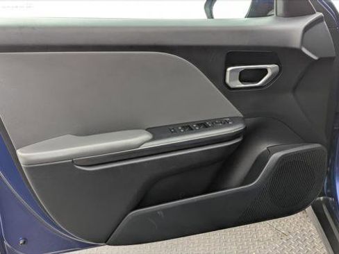 Used 2025 Kia K4 FWD image 13