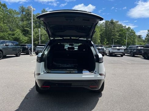 New 2026 Land Rover Range Rover Velar Dynamic SE image 29