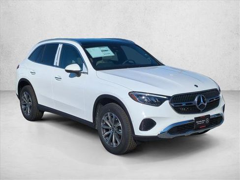 Used 2026 Mercedes-Benz GLC 300 4MATIC image 7