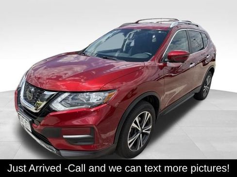 Used 2019 Nissan Rogue SV w/ Premium Package AWD/4WD image 1