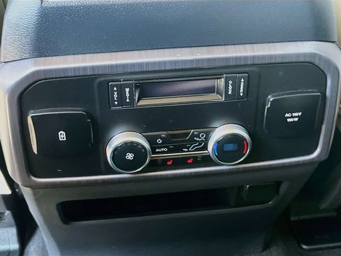 Used 2024 Ford Expedition Platinum RWD image 27