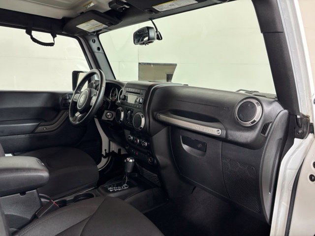 Used 2017 Jeep Wrangler Unlimited Sport w/ Quick Order Package 24S AWD/4WD image 21