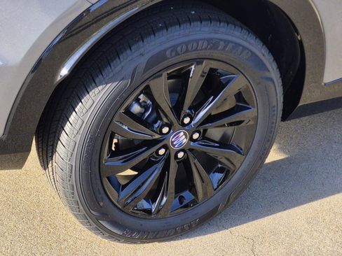 New 2026 Buick Envista Sport Touring w/ Convenience I Package FWD image 5