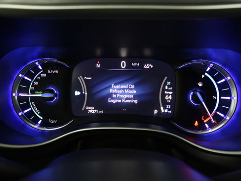 Used 2022 Chrysler Pacifica Touring-L FWD image 33