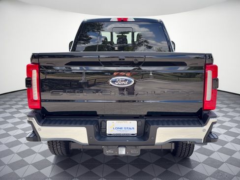 Used 2026 Ford F250 Lariat w/ Chrome Package AWD/4WD image 11