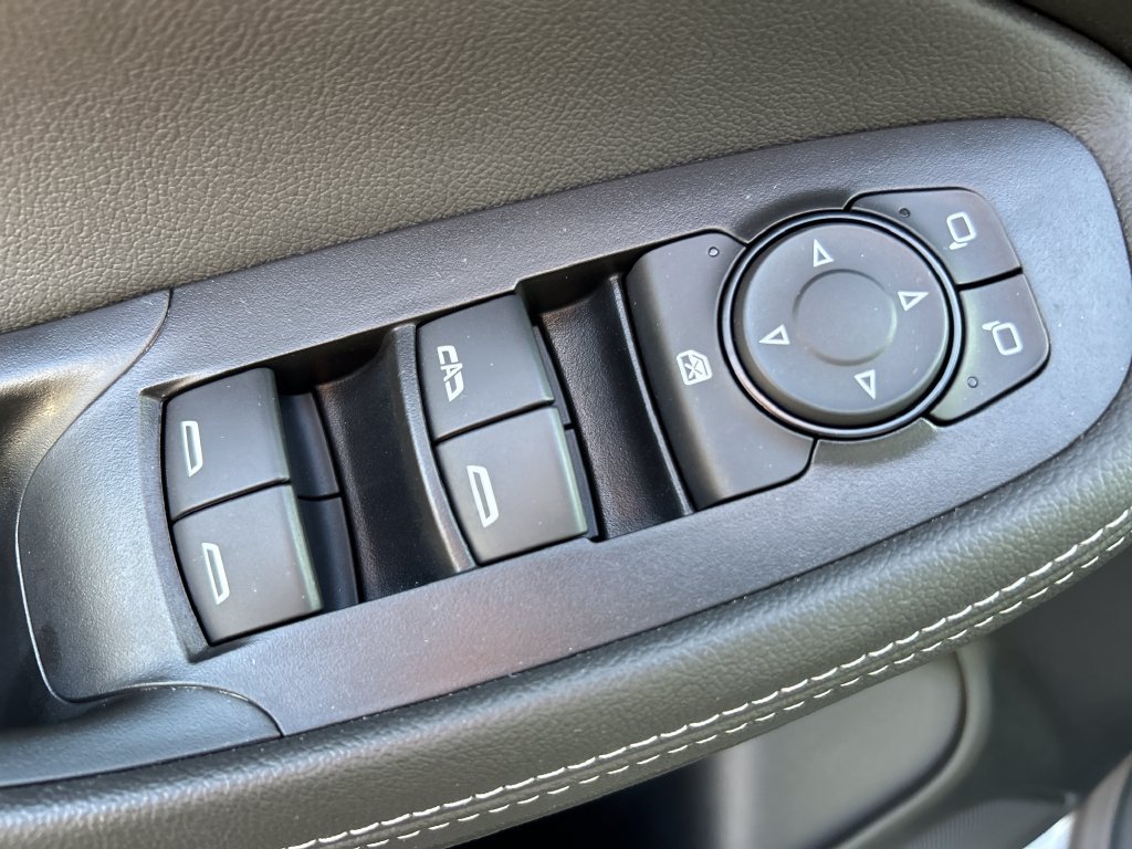 Used 2024 Buick Encore GX Preferred w/ Comfort Package FWD image 18