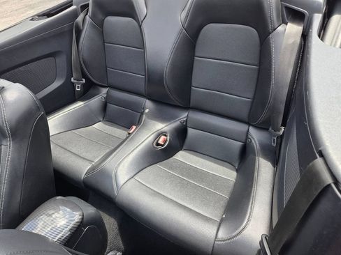 Used 2020 Ford Mustang Premium RWD image 5
