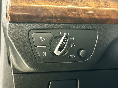 Used 2018 Audi Q5 2.0T Premium Plus w/ Premium Plus Package image 10