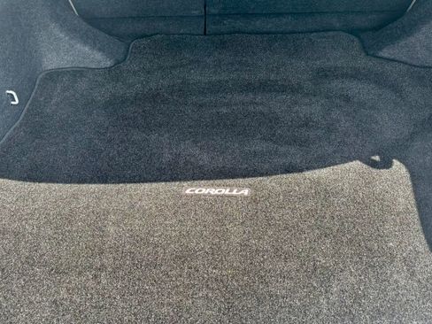 Used 2010 Toyota Corolla LE FWD image 20