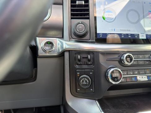Used 2021 Ford F150 Lariat w/ Equipment Group 502A High AWD/4WD image 40