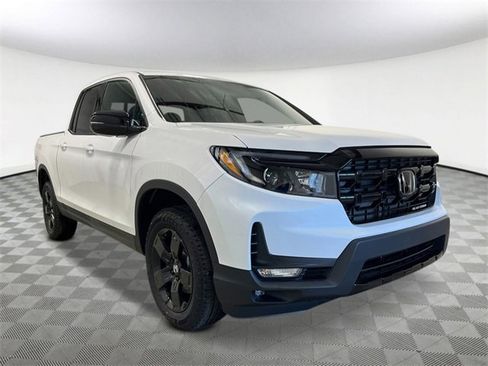 New 2026 Honda Ridgeline Black Edition image 8