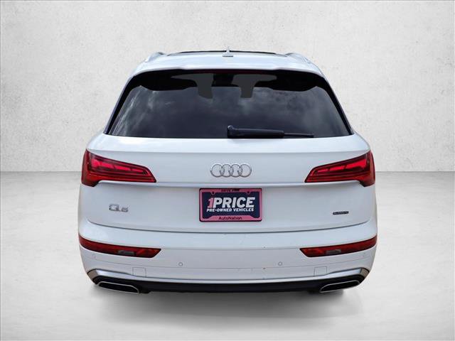 Used 2022 Audi Q5 e Prestige AWD/4WD image 3