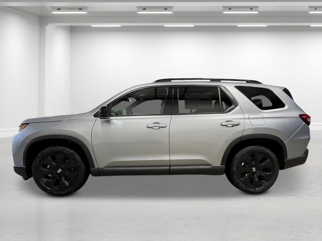 New 2026 Honda Pilot Black Edition image 2