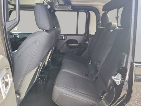 Used 2020 Jeep Gladiator Sport w/ Quick Order Package 24S image 15