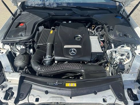 Used 2018 Mercedes-Benz E 300 w/ AMG Line Exterior image 19