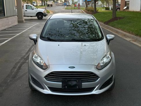 Used 2015 Ford Fiesta S image 2