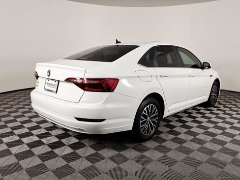 Used 2019 Volkswagen Jetta SEL FWD image 4