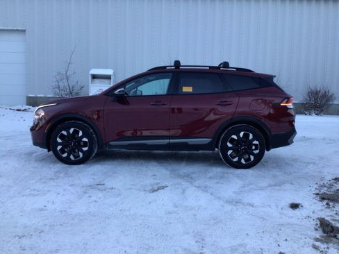 Used 2023 Kia Sportage X-Line w/ X-Line Premium Package image 4