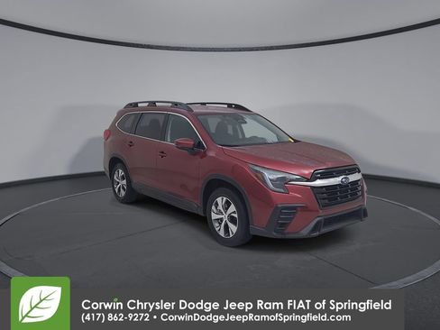 Used 2025 Subaru Ascent Premium AWD/4WD image 3