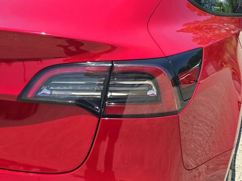 Used 2023 Tesla Model 3 Standard Range RWD image 8