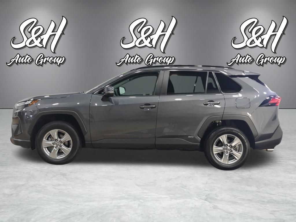 Used 2024 Toyota RAV4 XLE w/ Convenience Package AWD/4WD image 14