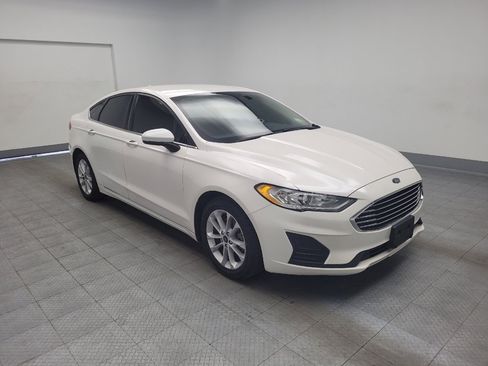 Used 2020 Ford Fusion SE image 13