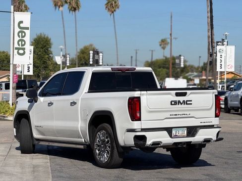 Used 2023 GMC Sierra 1500 Denali Ultimate AWD/4WD image 2