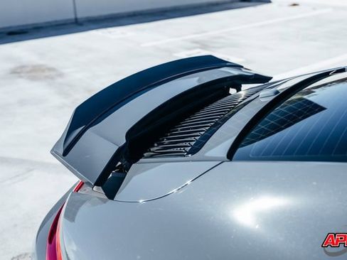 Used 2017 Porsche 911 Carrera image 32