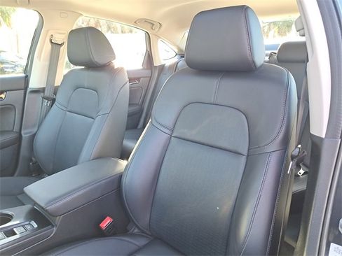 Used 2022 Honda Civic Touring image 18