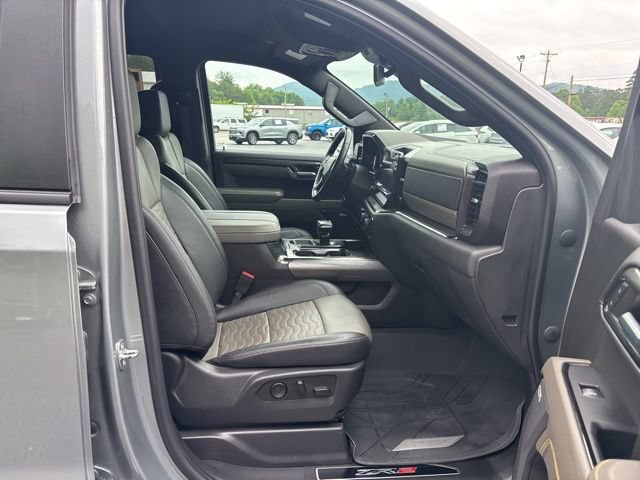 Used 2023 Chevrolet Silverado 1500 ZR2 AWD/4WD image 29