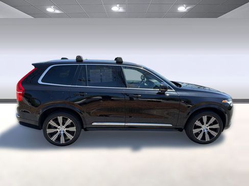 Certified 2023 Volvo XC90 B6 Ultimate w/ Lounge Package AWD/4WD image 8