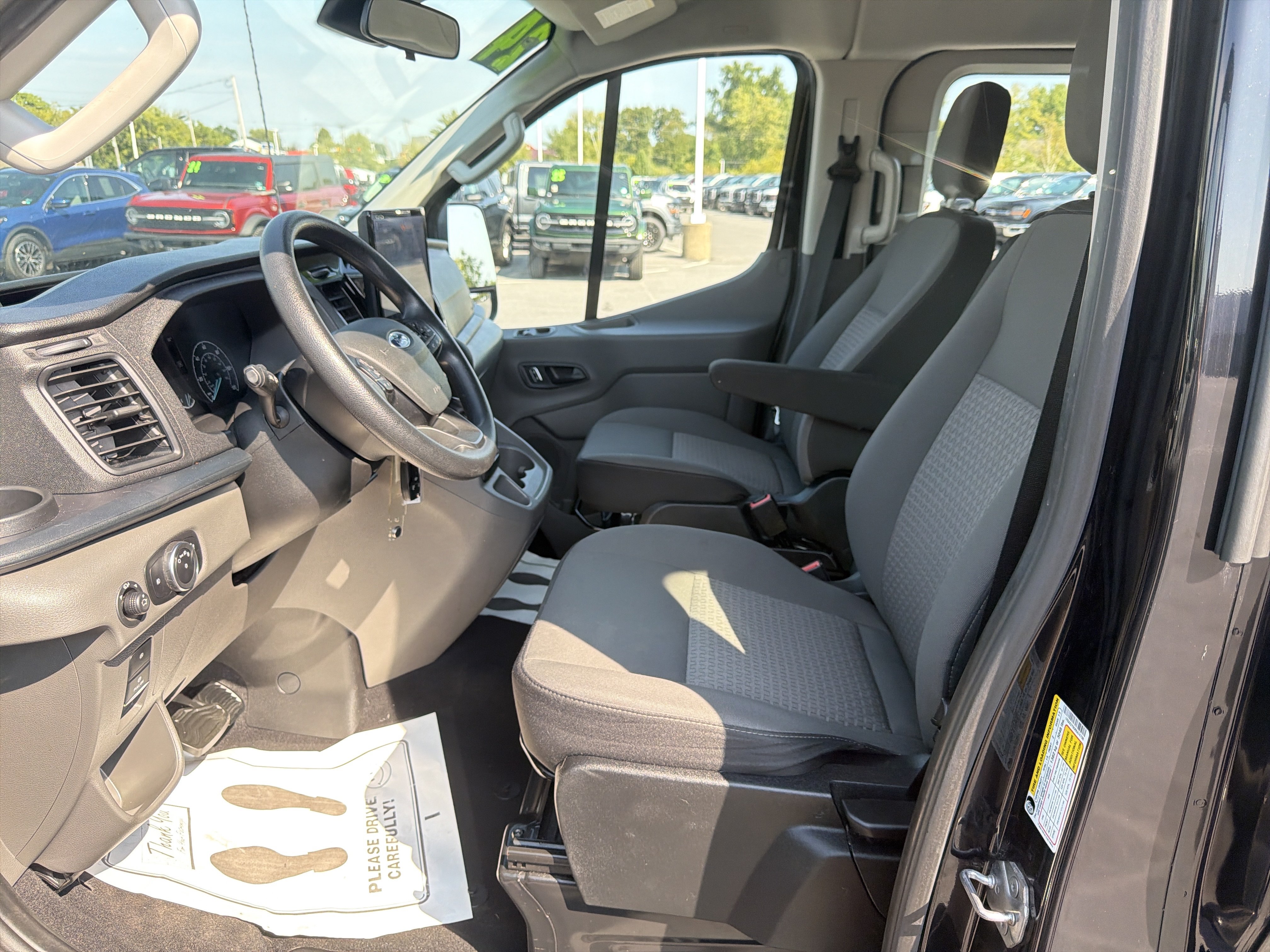 Used 2024 Ford Transit 350 XLT RWD image 12