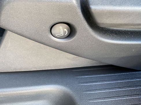 Certified 2025 Nissan Pathfinder SV AWD/4WD image 26