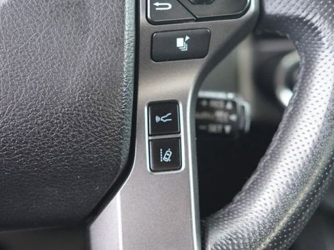 Used 2021 Toyota Tacoma TRD Sport w/ Technology Package image 29