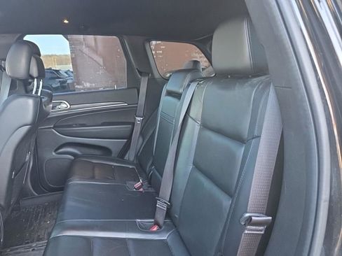 Used 2022 Jeep Grand Cherokee Limited w/ Trailer Tow Group IV image 6