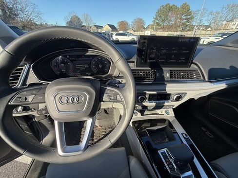 Used 2024 Audi Q5 2.0T Premium Plus image 19